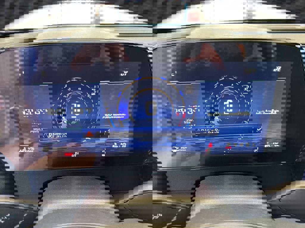 New 2026 Chevrolet Traverse LT image 23