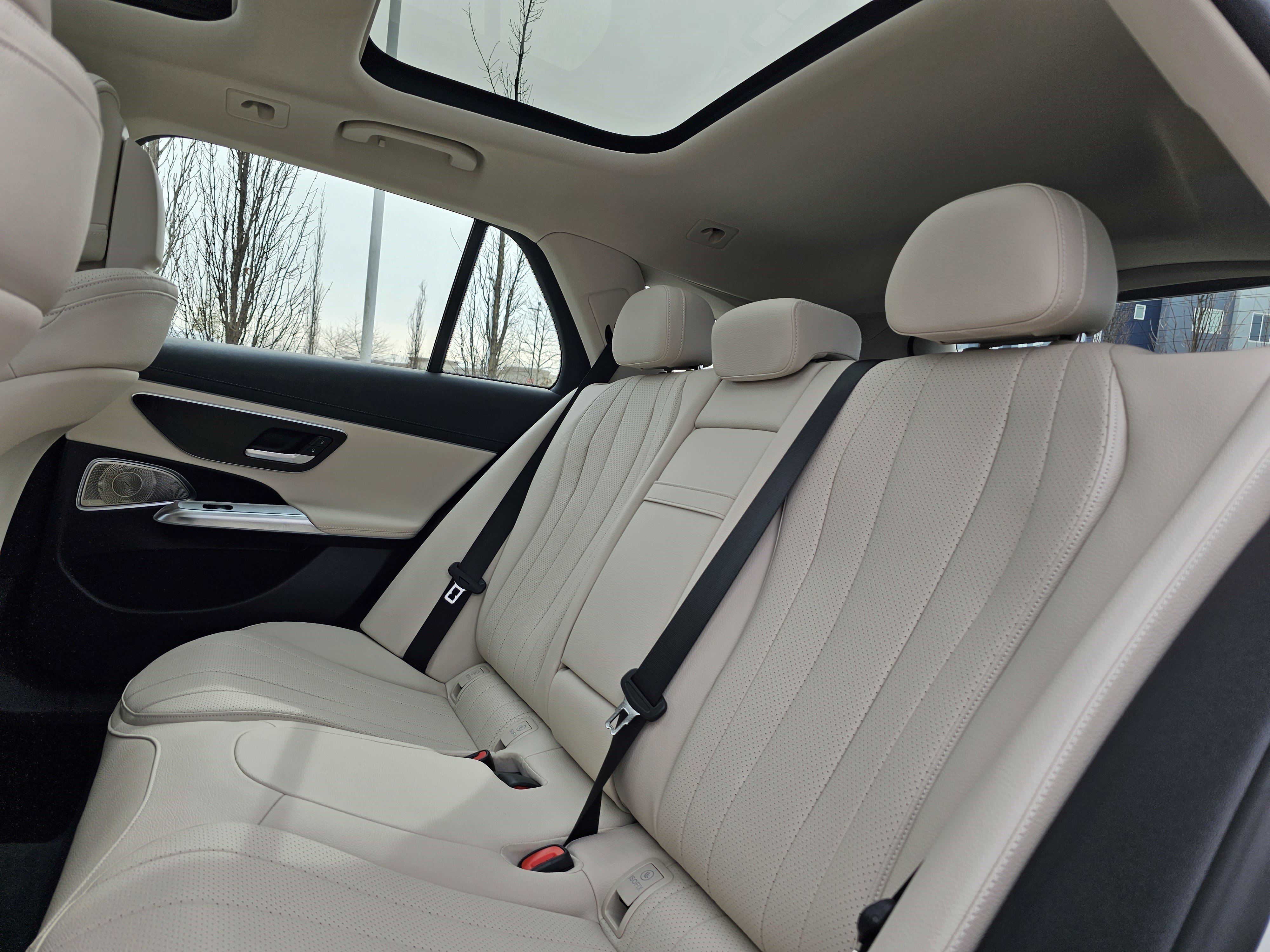 Certified 2024 Mercedes-Benz E 450 4MATIC All-Terrain Wagon image 19