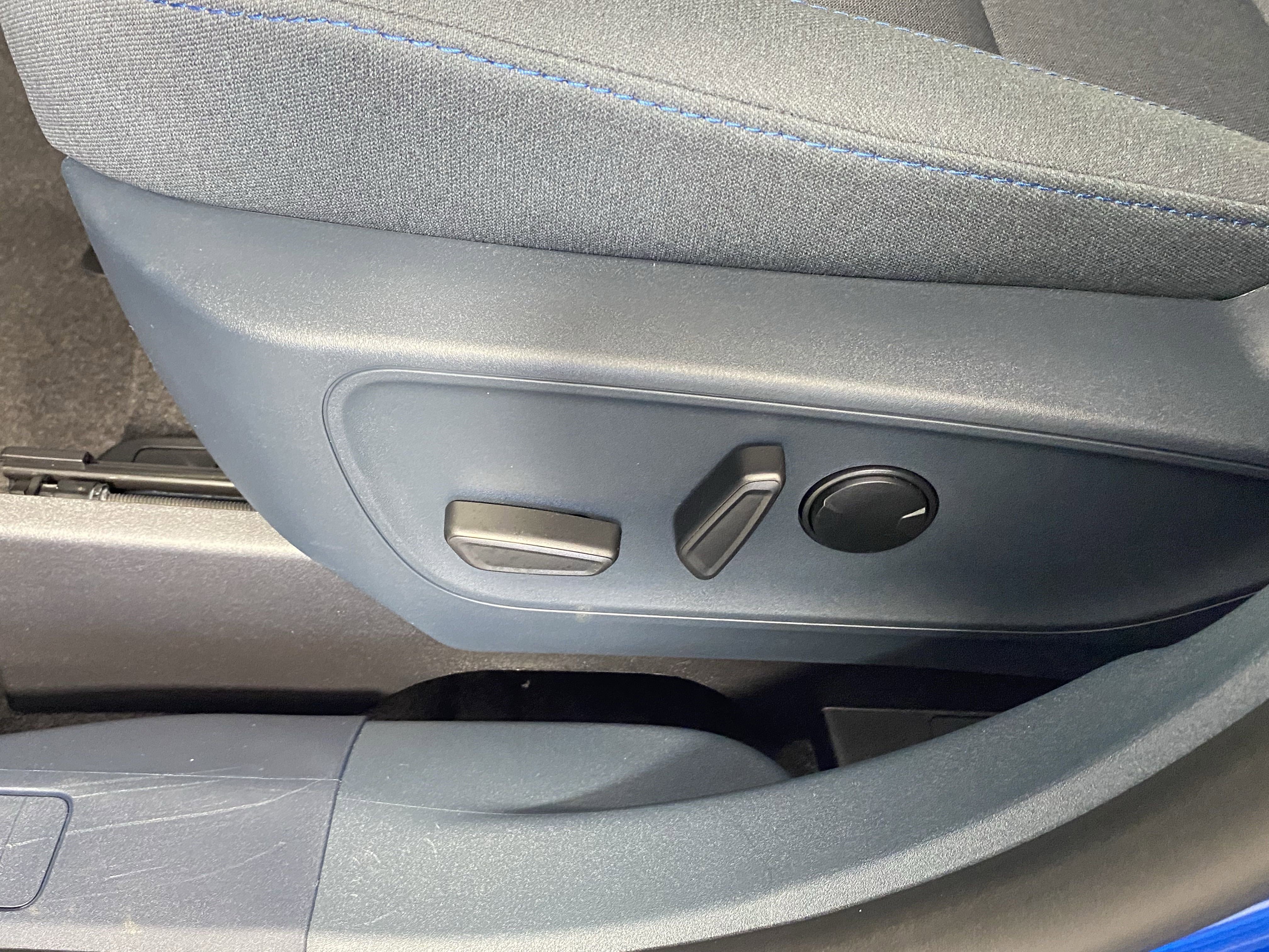 New 2025 Ford Maverick XLT w/ XLT Luxury Package image 16