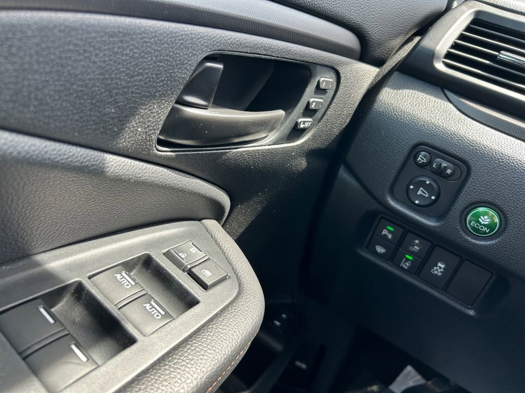 Used 2023 Honda Passport TrailSport image 20