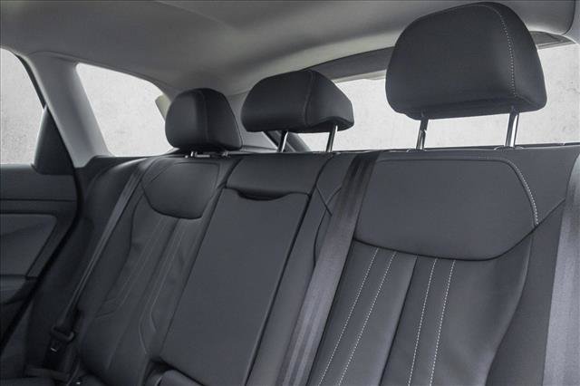 New 2026 Audi Q3 quattro 2.0T AWD/4WD image 22
