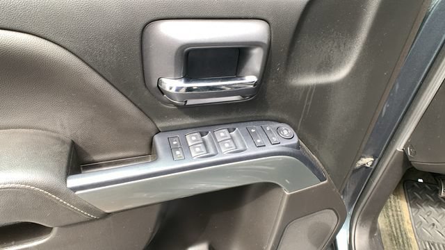 Used 2018 Chevrolet Silverado 1500 LT w/ All Star Edition AWD/4WD image 12