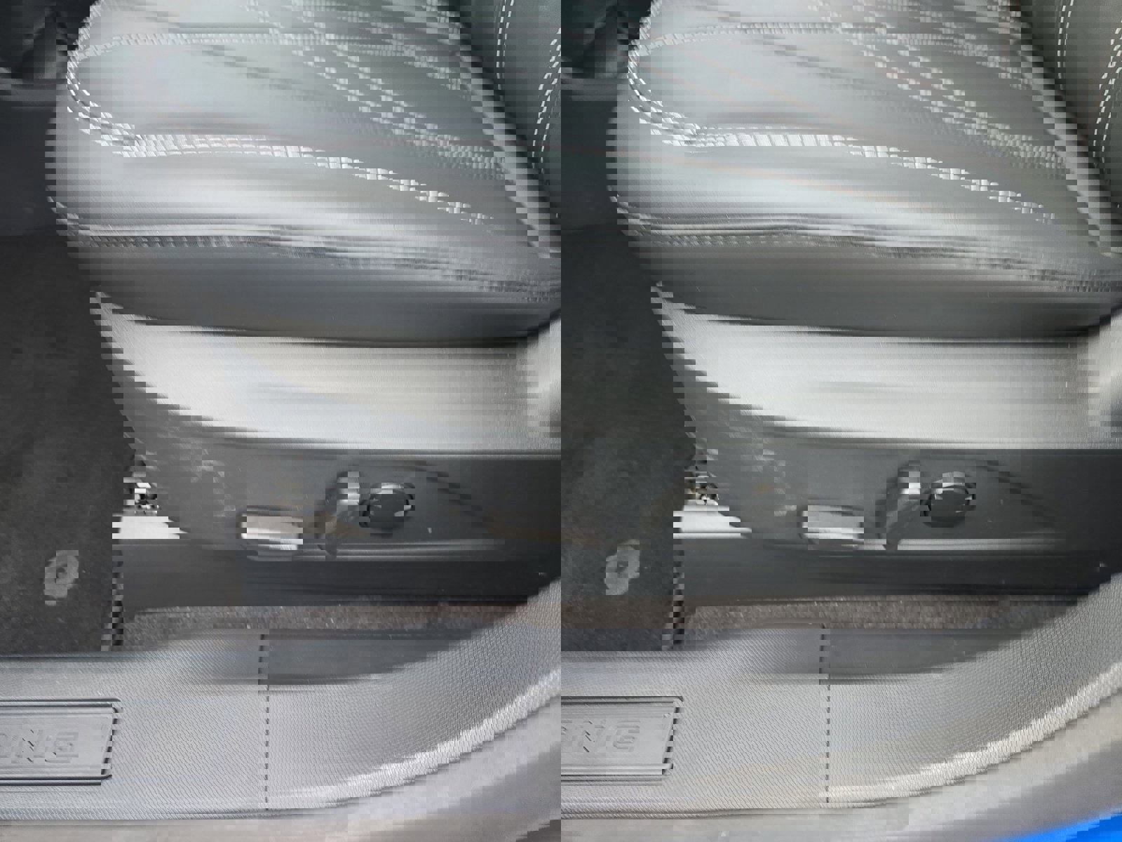 Certified 2025 Ford Mustang Mach-E Select w/ Comfort Package Lite image 12