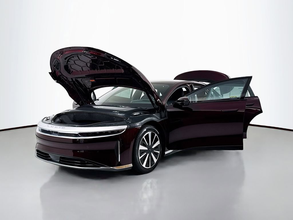 Used 2023 Lucid Air Touring image 18
