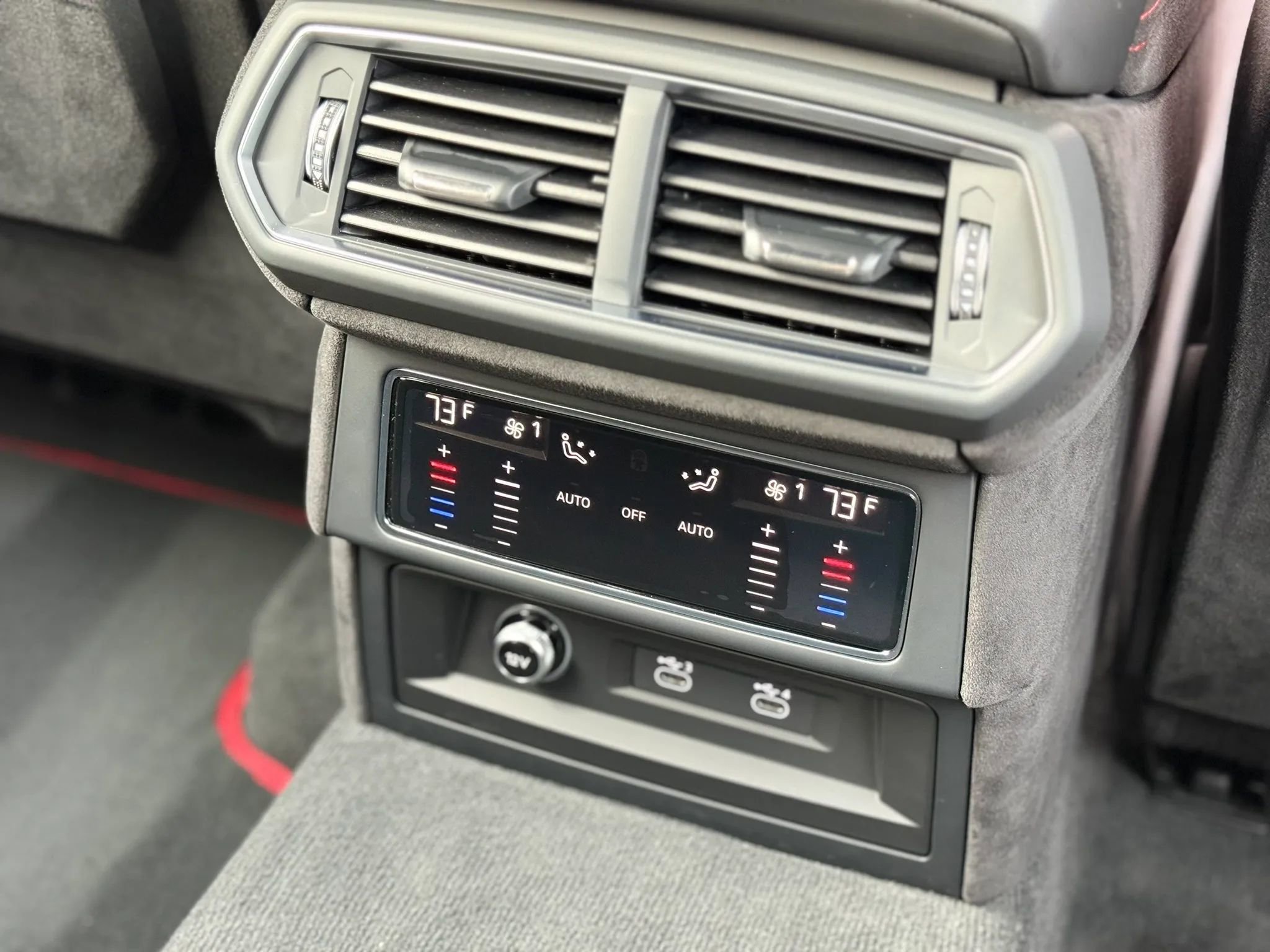 Used 2024 Lamborghini Urus S image 71