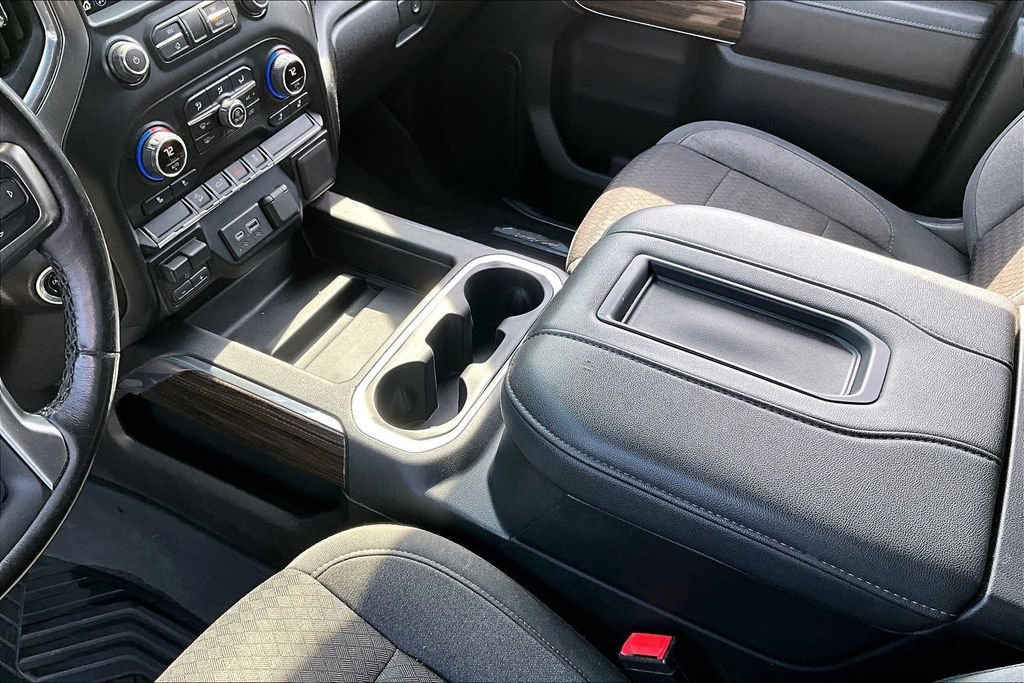Used 2021 Chevrolet Silverado 1500 LT Trail Boss w/ LPO, Dark Essentials Package AWD/4WD image 19