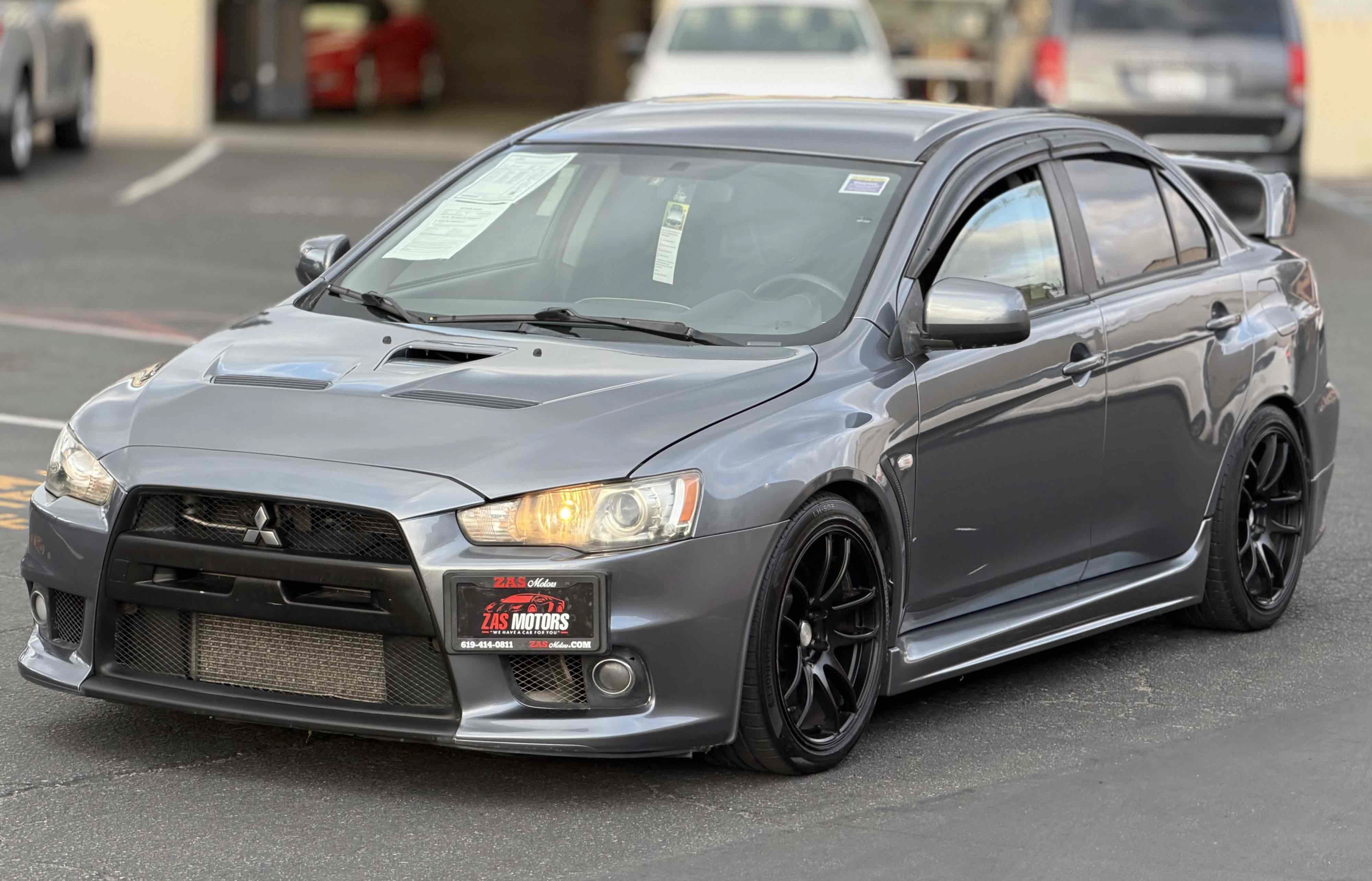 Used 2008 Mitsubishi Lancer Evolution GSR AWD/4WD image 3