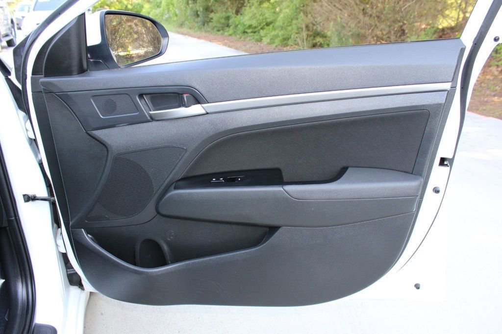 Used 2020 Hyundai Elantra SEL w/ Cargo Package (C1) image 27