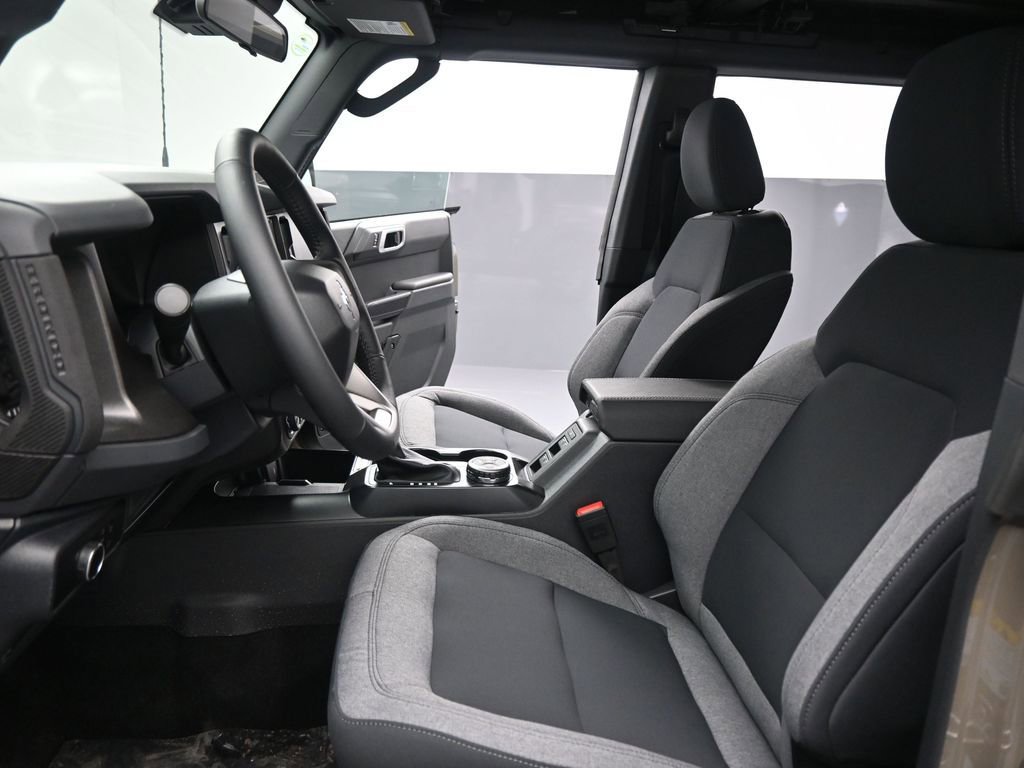 Used 2026 Ford Bronco Big Bend AWD/4WD image 9
