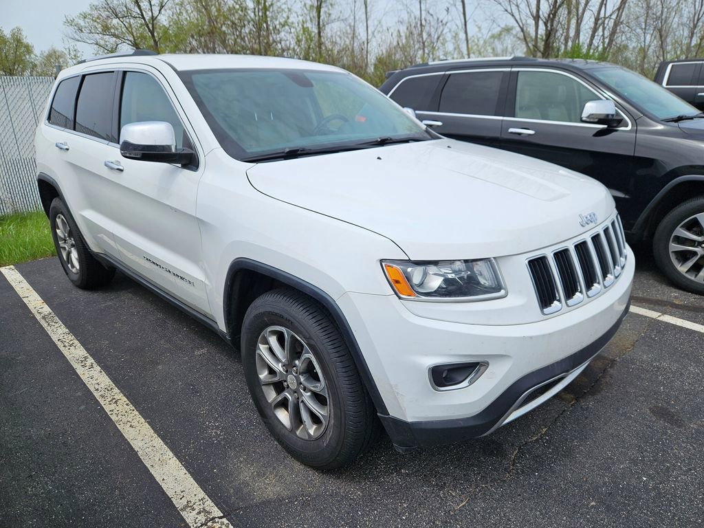 Used 2014 Jeep Grand Cherokee Limited w/ Trailer Tow Group IV AWD/4WD image 3