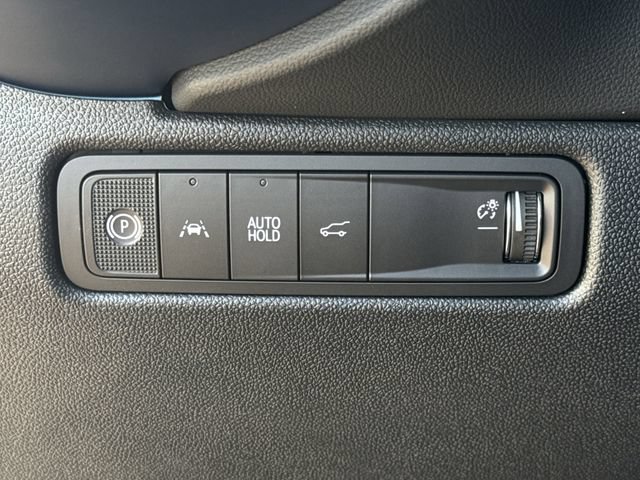 New 2026 Chevrolet Equinox EV LT AWD/4WD image 17