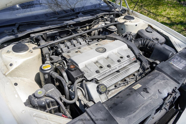 Used 1993 Cadillac Allante FWD image 24