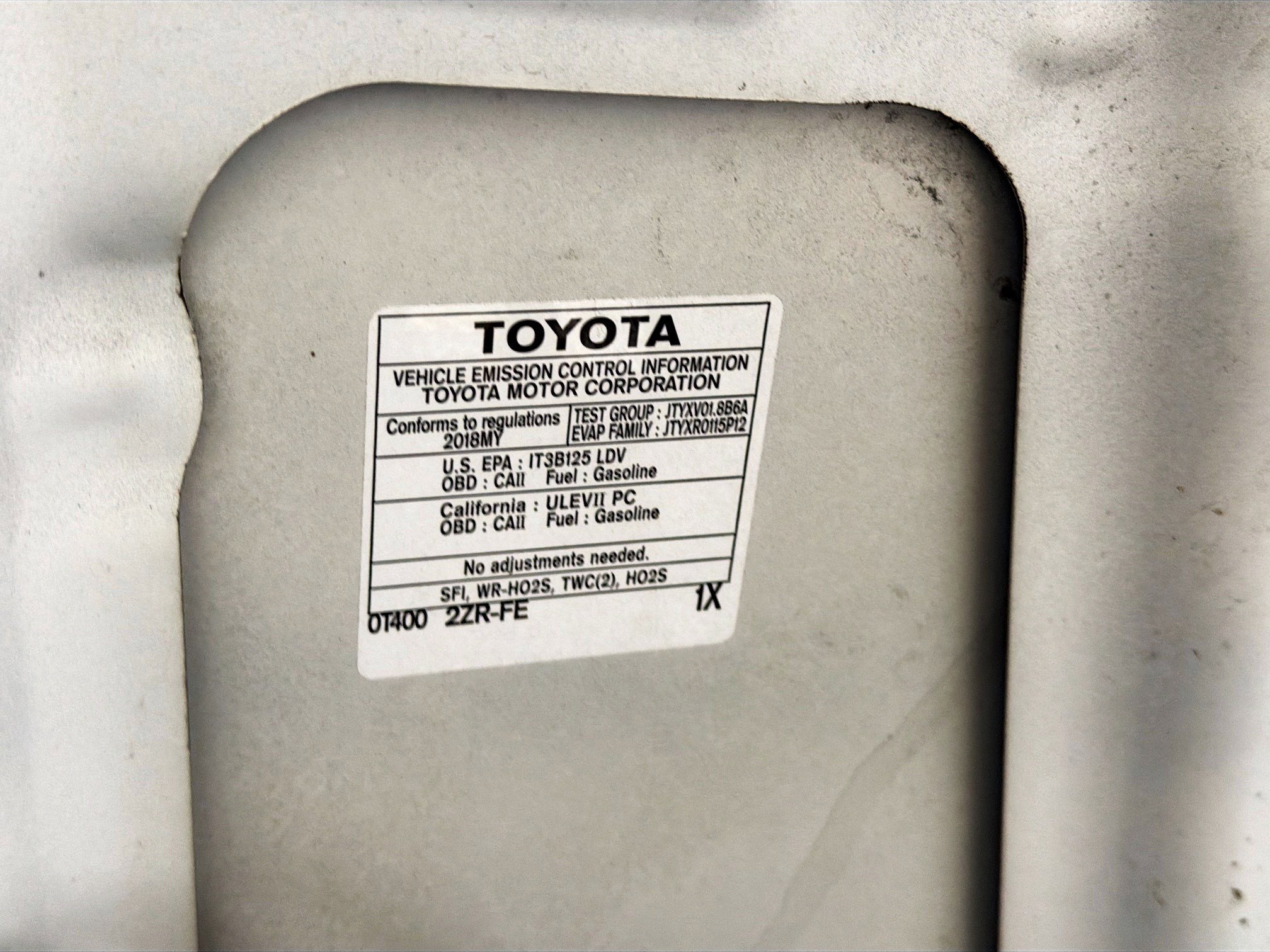Used 2018 Toyota Corolla SE w/ Carpet Mat Package (TMS) FWD image 16