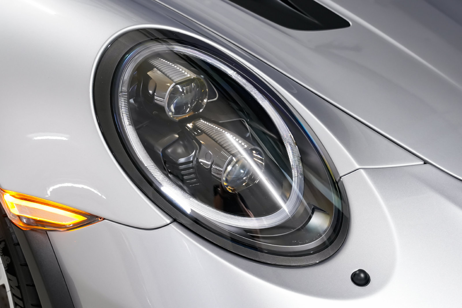 Used 2019 Porsche 911 GT3 RS RWD image 38