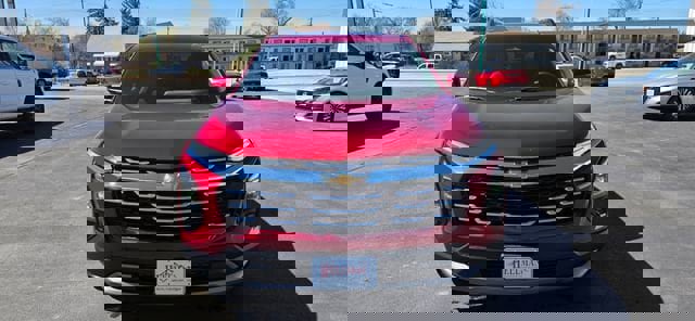 New 2026 Chevrolet Equinox LT w/ Convenience Package II image 2