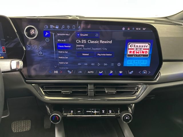 Used 2024 Chevrolet Equinox EV RS image 21