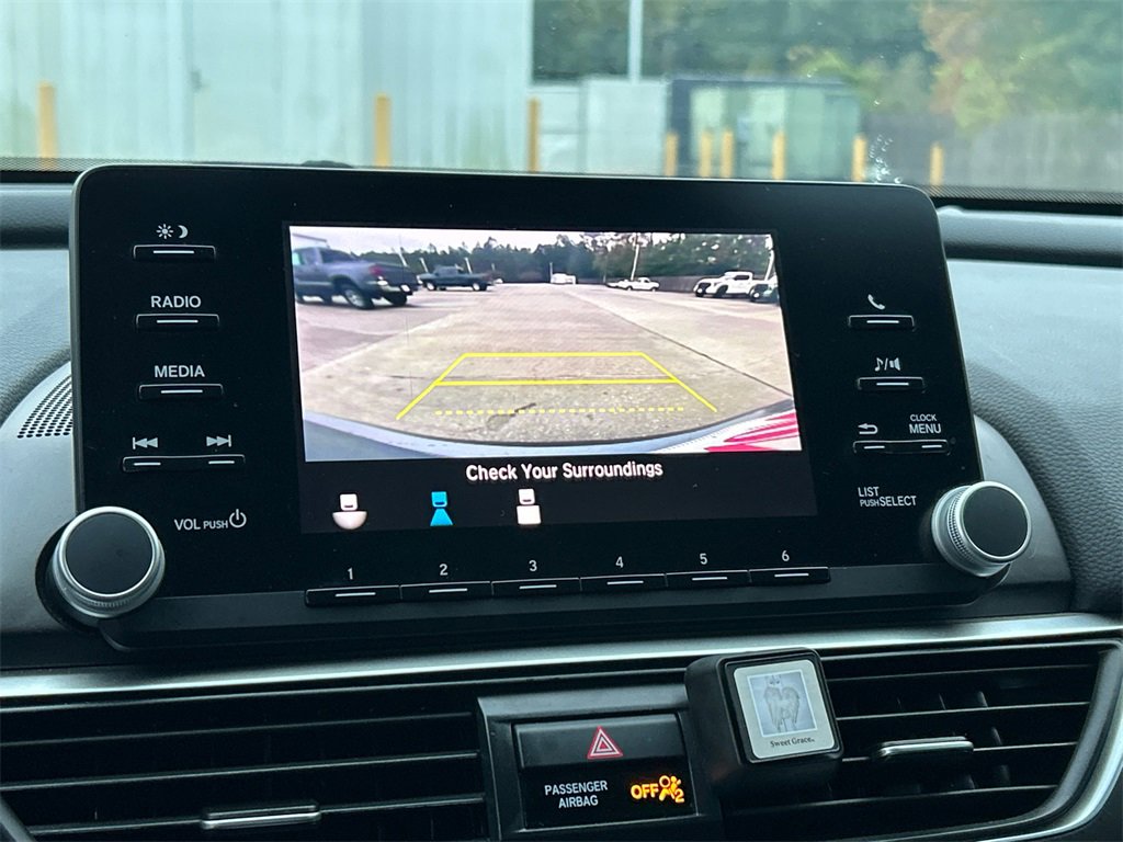 Used 2019 Honda Accord LX image 14
