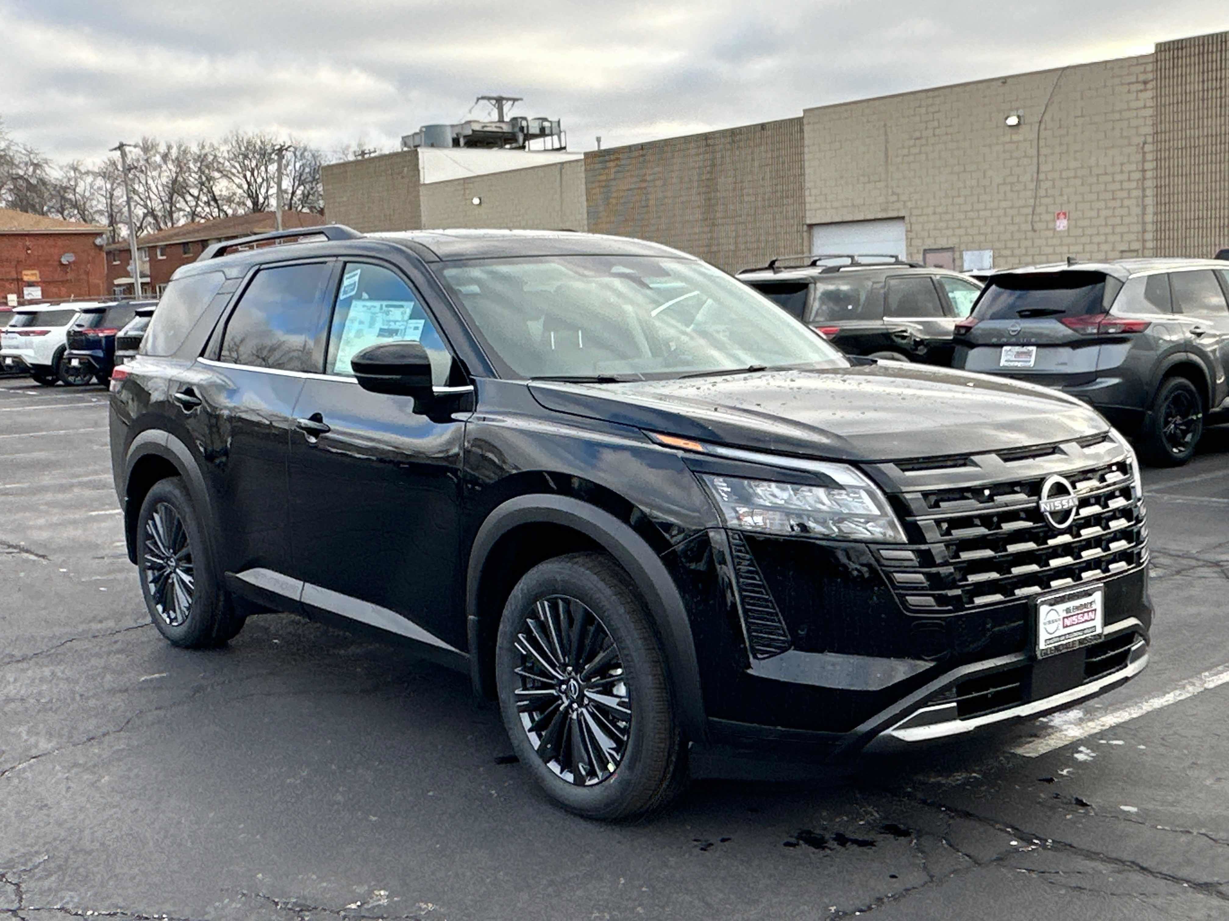 New 2026 Nissan Pathfinder SL w/ SL Premium Package (P04) AWD/4WD image 3