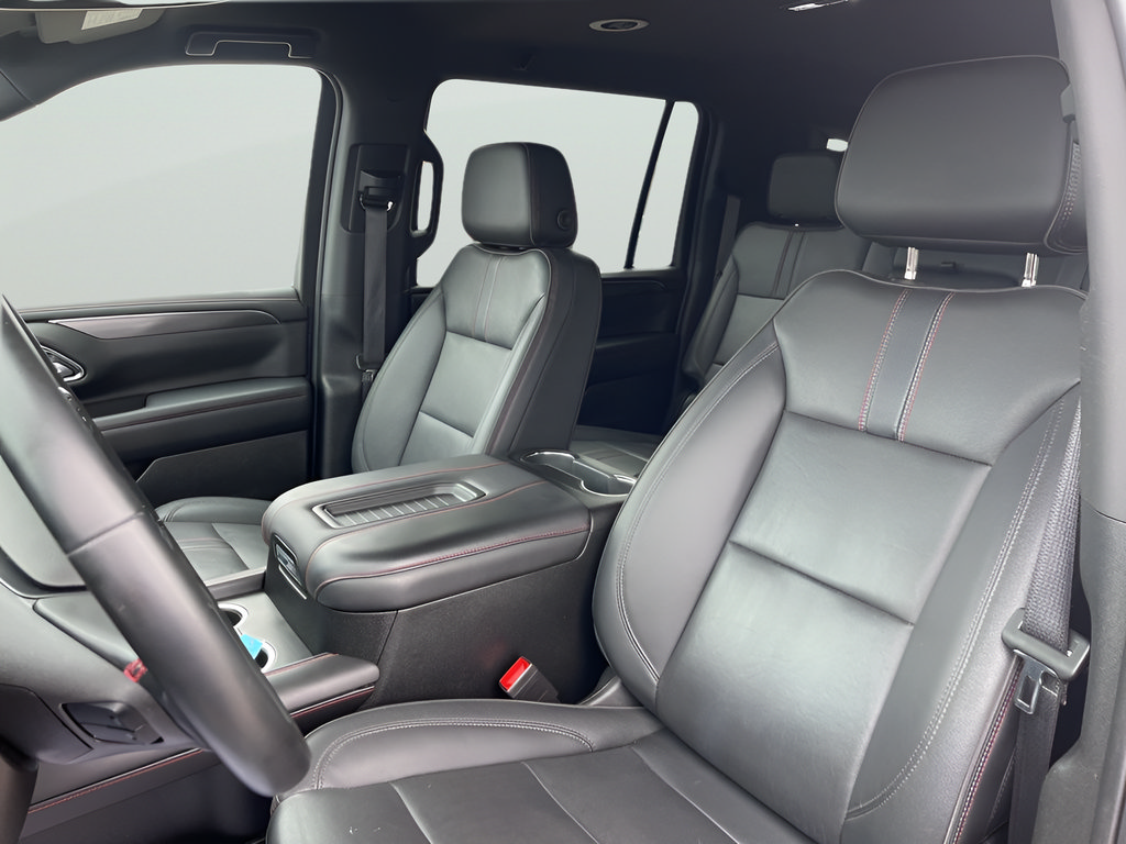 Used 2023 Chevrolet Suburban RST w/ Sport Performance Package AWD/4WD image 14