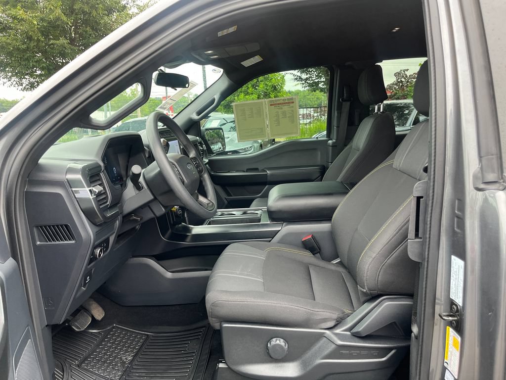 Used 2024 Ford F150 STX RWD image 9