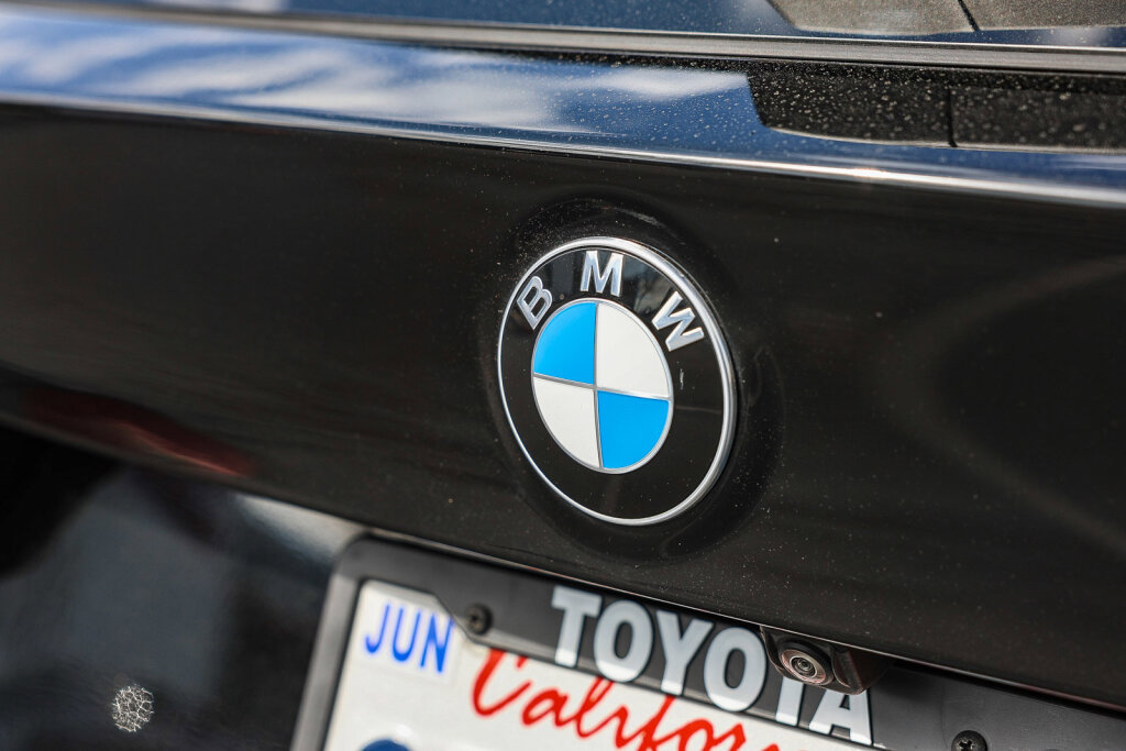 Used 2022 BMW X3 xDrive30i w/ Premium Package 2 image 28