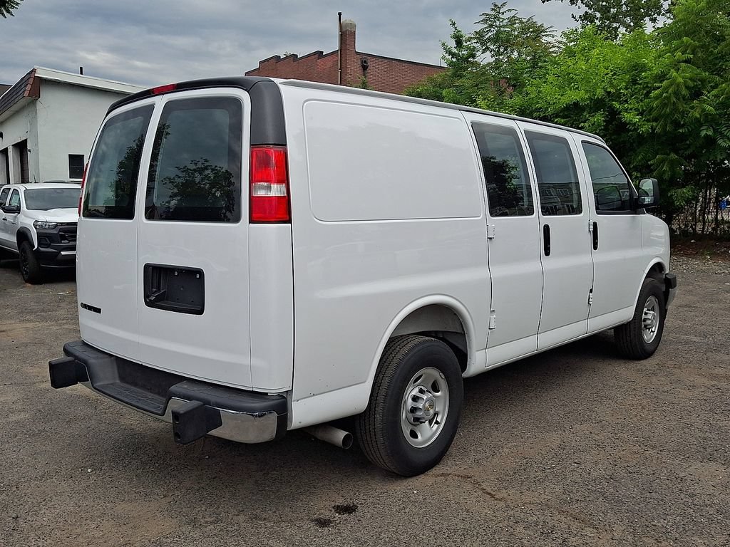 Certified 2025 Chevrolet Express 2500 w/ Driver Convenience Package RWD image 8