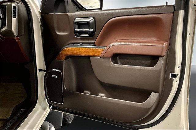 Used 2014 Chevrolet Silverado 1500 High Country w/ High Country Premium Package image 27