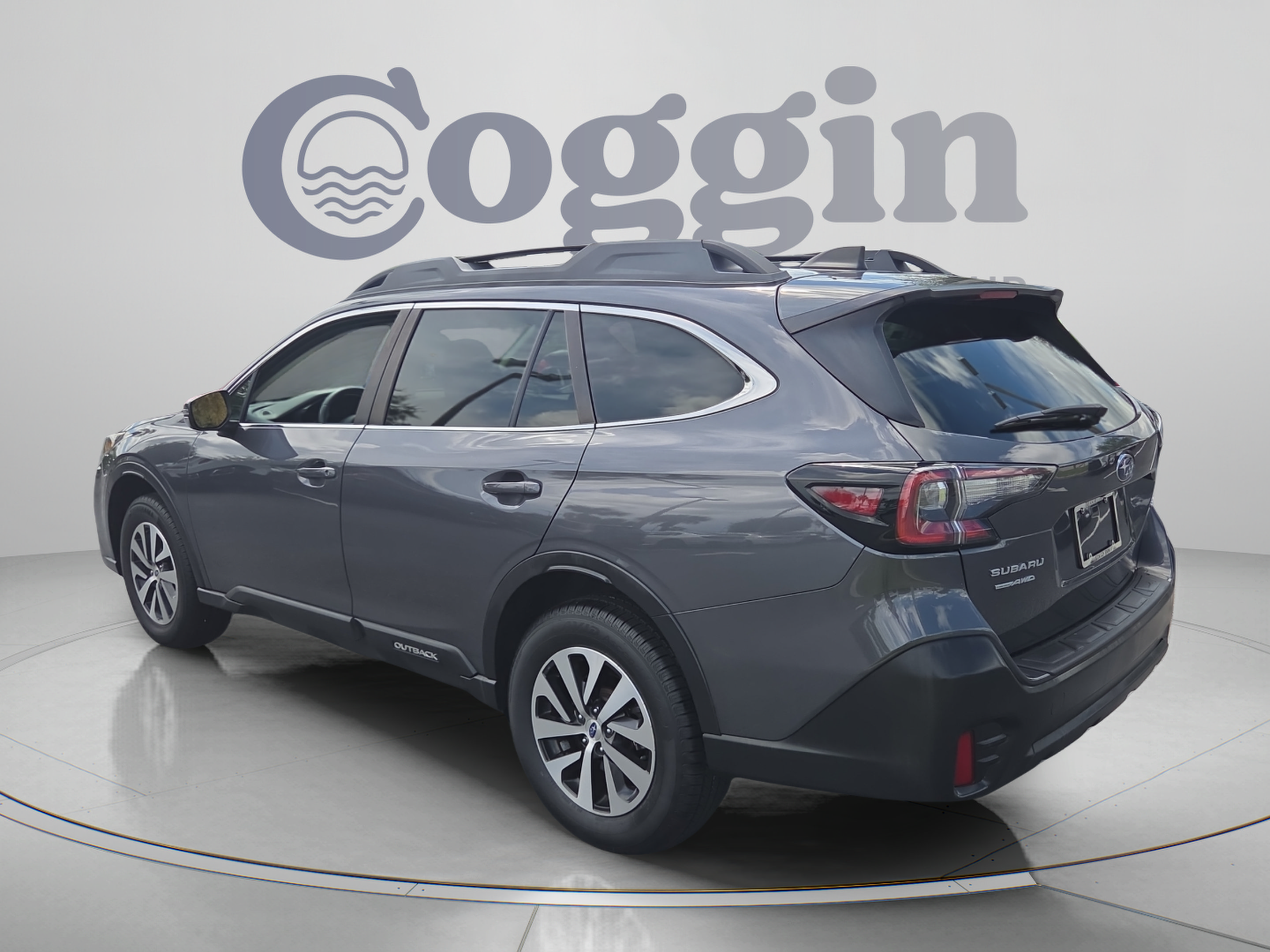 Used 2020 Subaru Outback Premium AWD/4WD image 3
