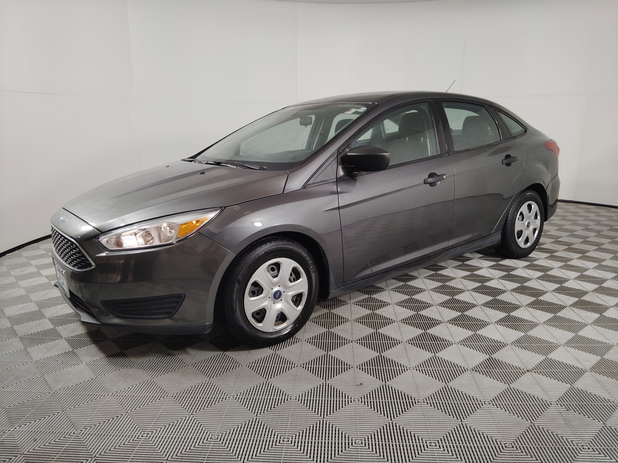 Used 2017 Ford Focus S image 19