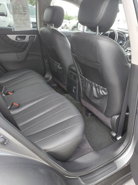Used 2015 INFINITI QX70 AWD w/ Premium Package image 25
