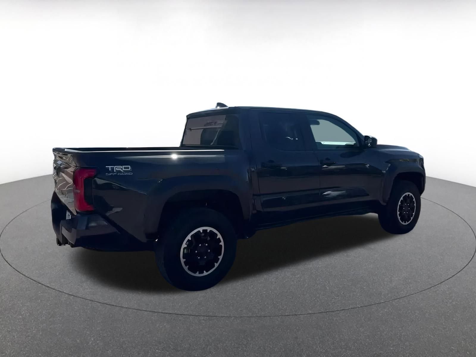 Used 2025 Toyota Tacoma TRD Off-Road image 14