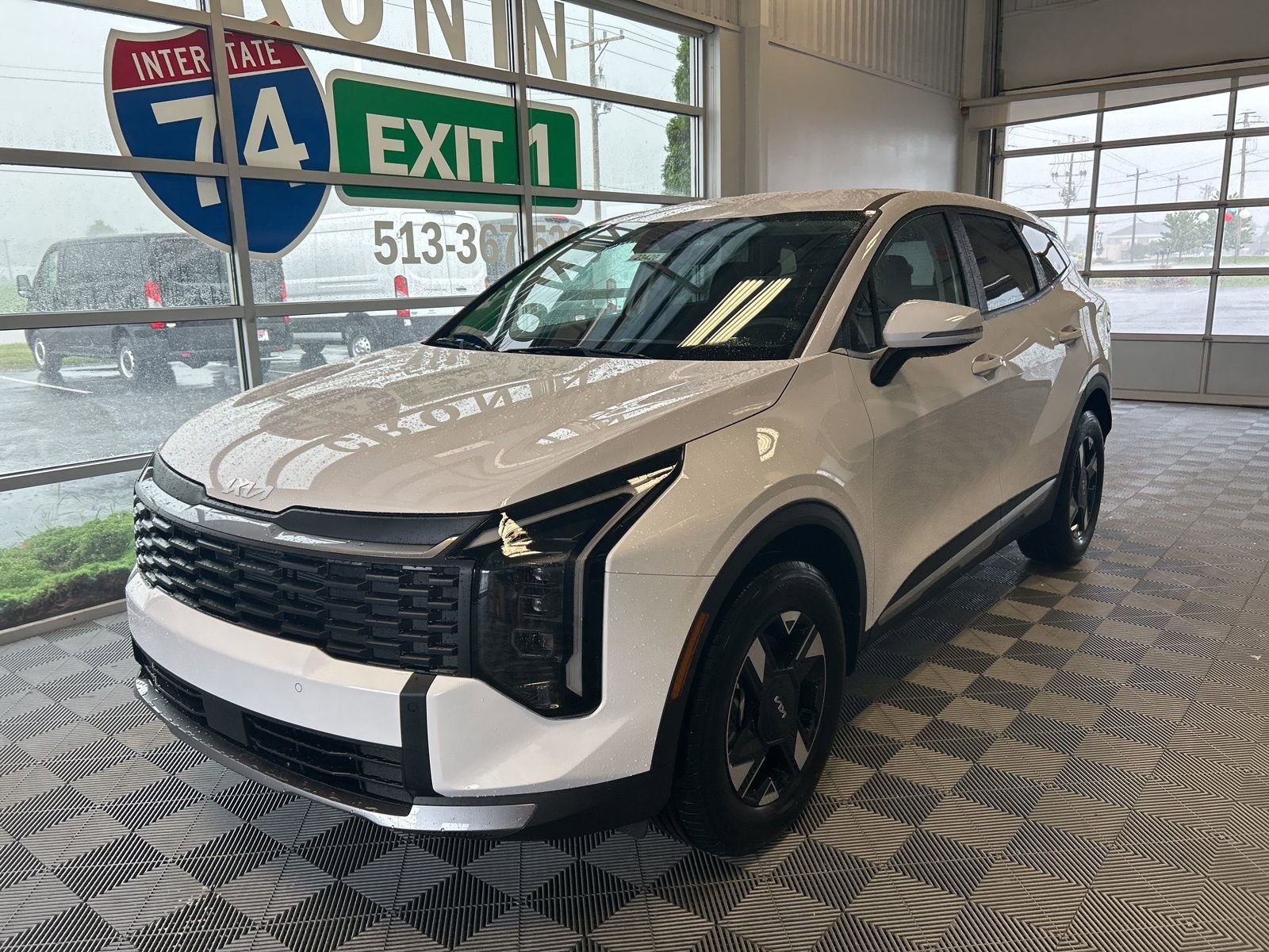 New 2026 Kia Sportage LX w/ LX Convenience Package image 3