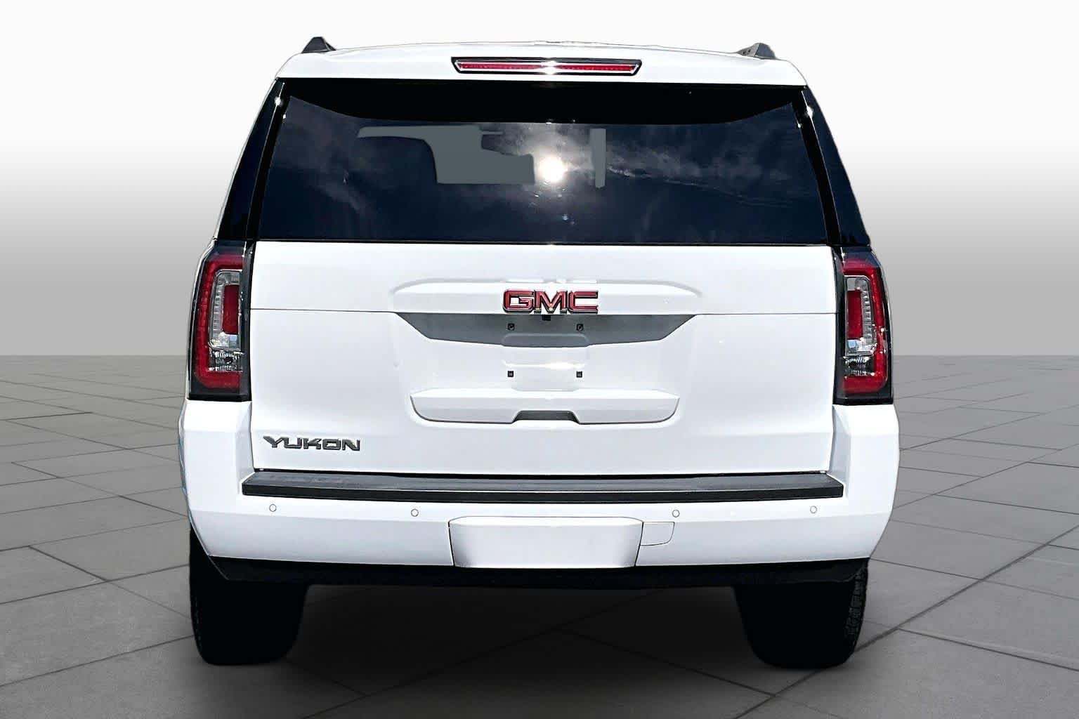 Used 2017 GMC Yukon SLT RWD image 5