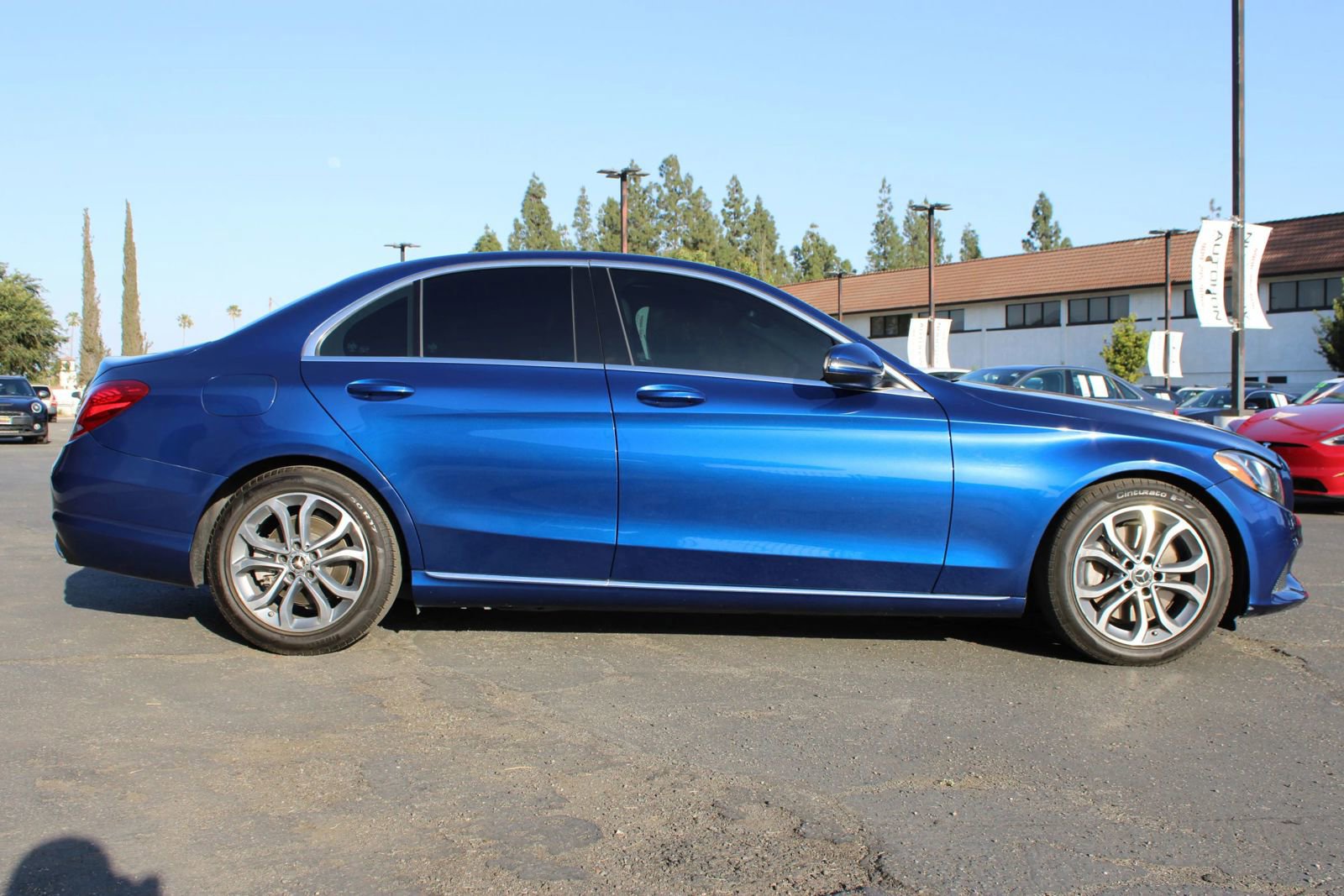 Used 2018 Mercedes-Benz C 300 Sedan image 40