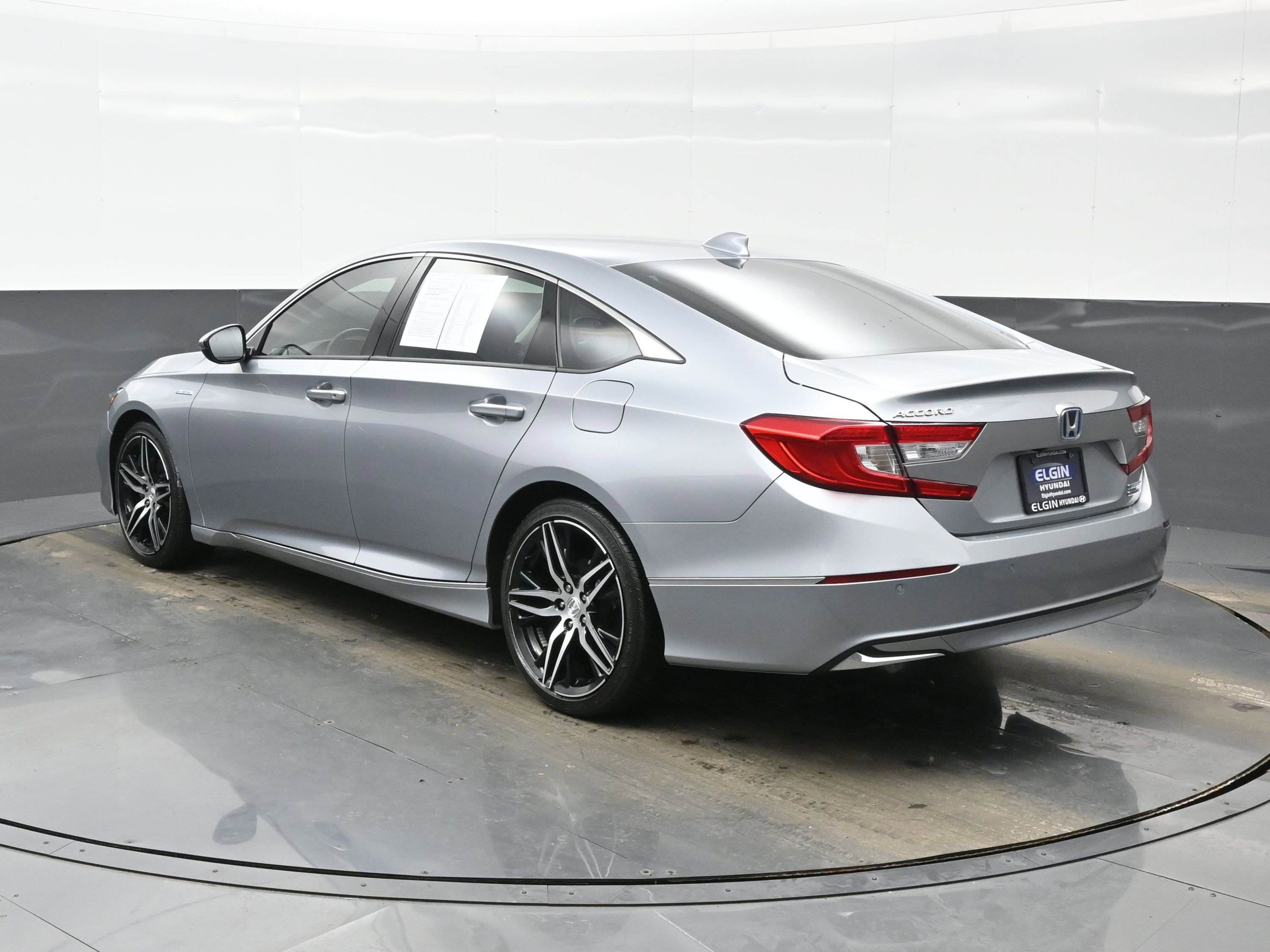 Used 2022 Honda Accord Touring image 4