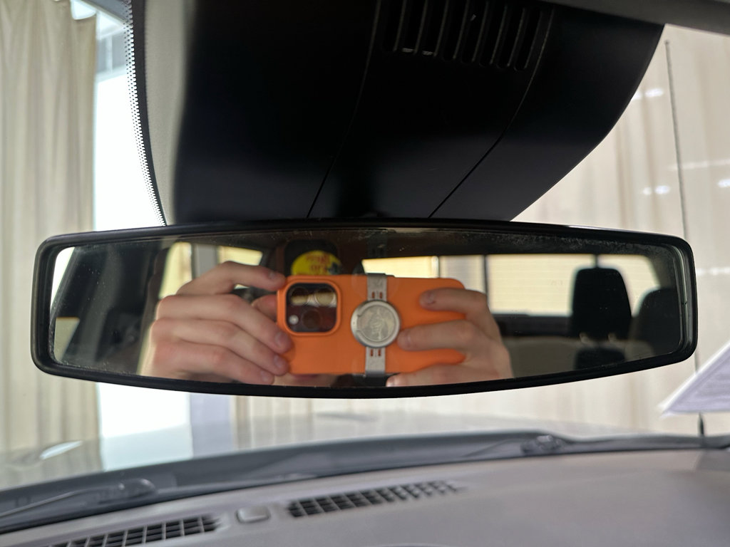 Certified 2023 Chevrolet Silverado 1500 LT AWD/4WD image 33