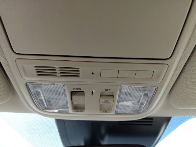 Used 2021 Honda CR-V EX-L image 20