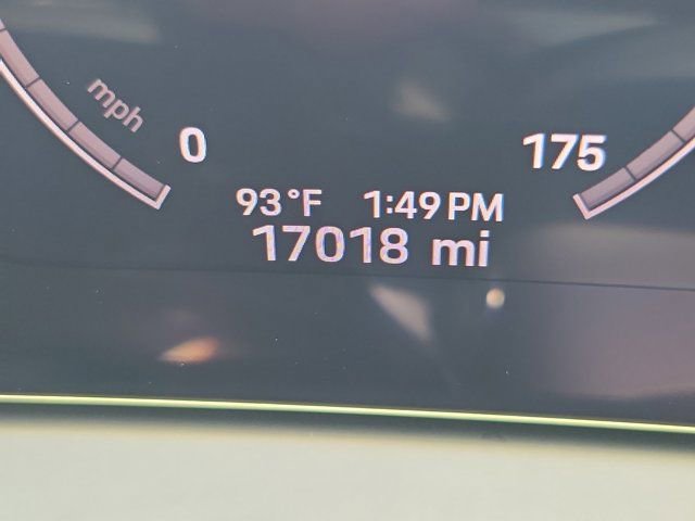 Used 2024 Porsche Cayenne image 26