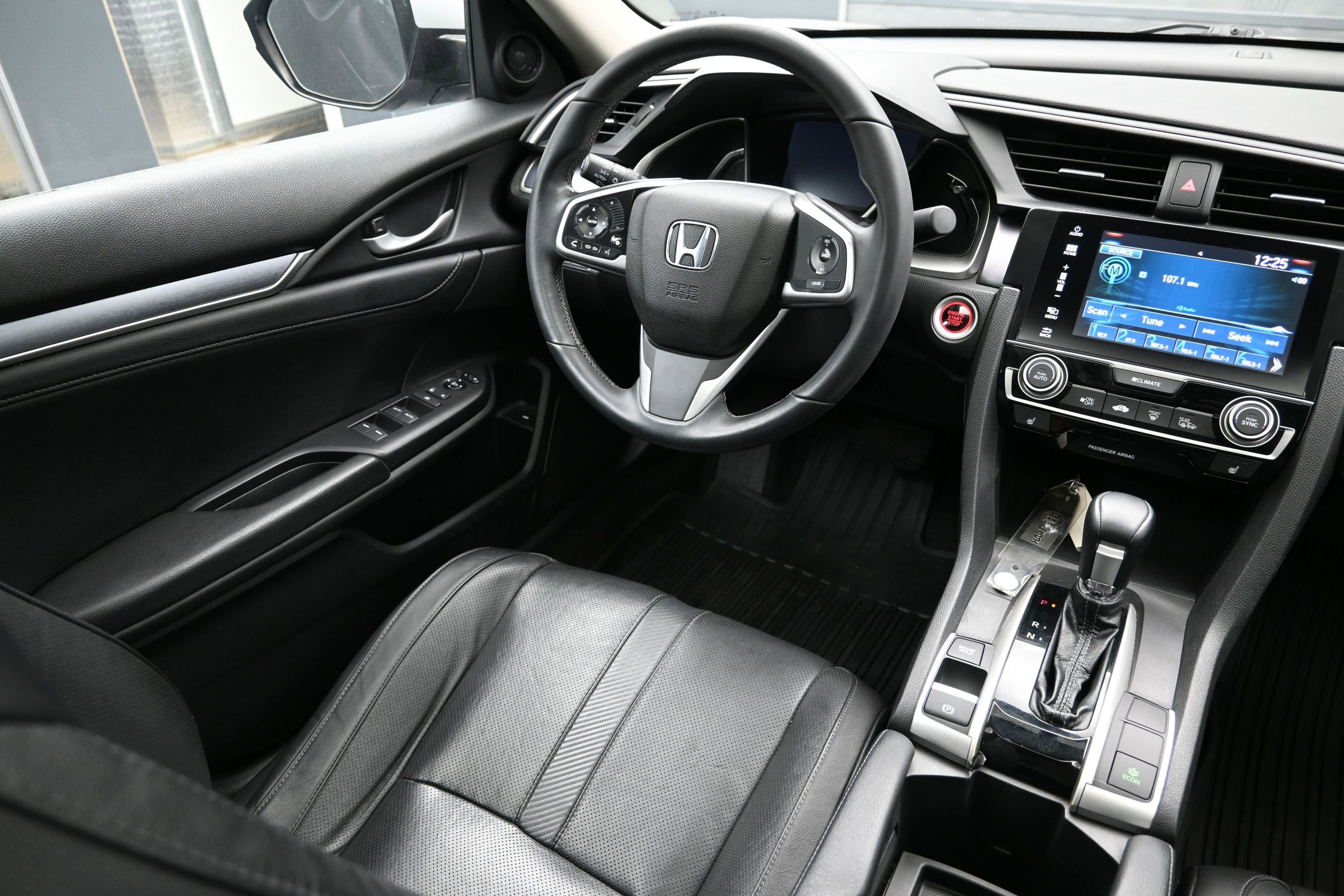 Used 2017 Honda Civic EX-L image 24