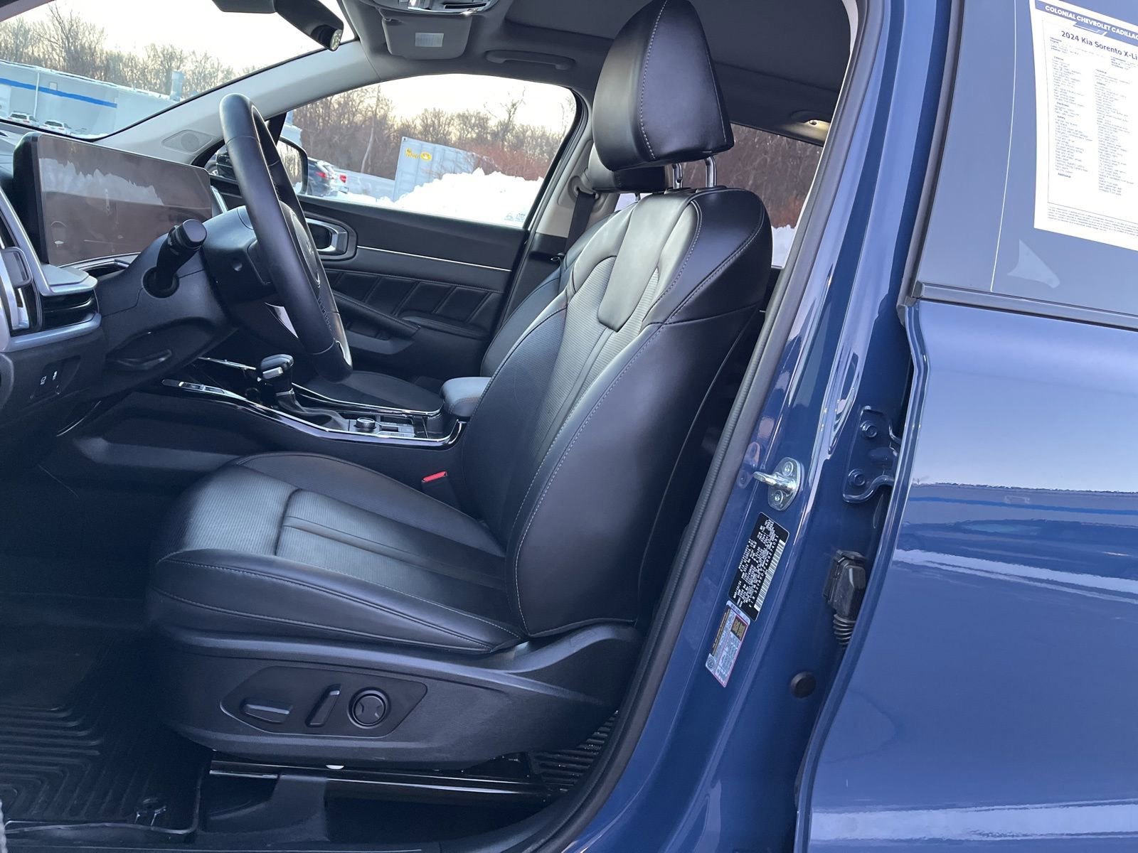 Used 2024 Kia Sorento SX image 13