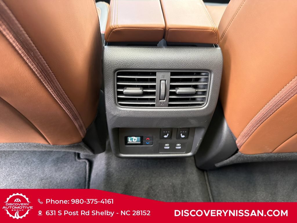 Certified 2026 Nissan Rogue Platinum w/ Platinum Premium Package AWD/4WD image 32