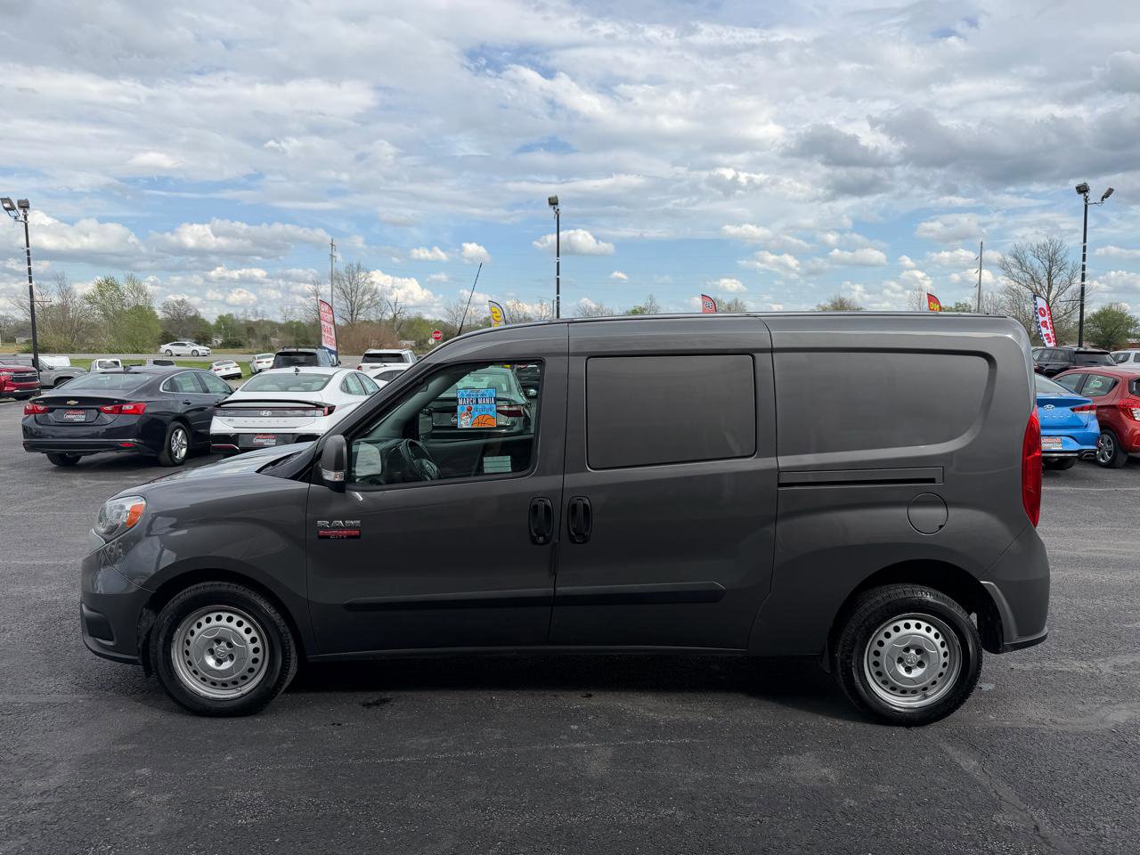 Used 2022 RAM ProMaster City Tradesman w/ Window Group 04 FWD image 9