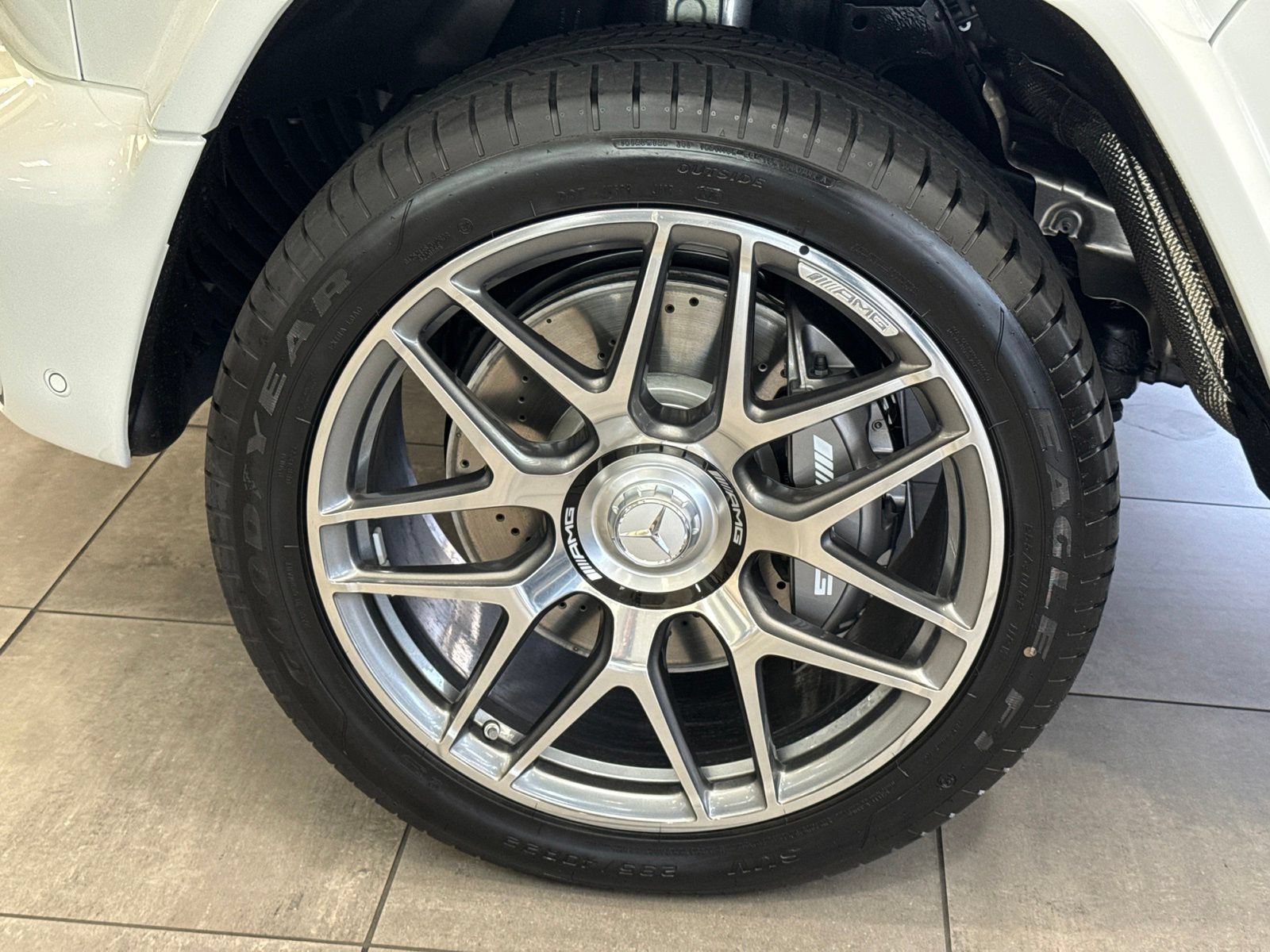 New 2027 Mercedes-Benz G 63 AMG 4MATIC image 7