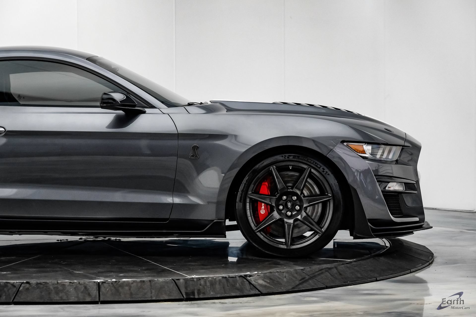 Used 2021 Ford Mustang Shelby GT500 w/ Carbon Fiber Track Pack RWD image 27