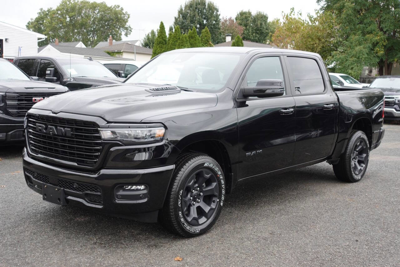 Used 2025 RAM 1500 Sport w/ Sport Level 1 Equipment Group image 1