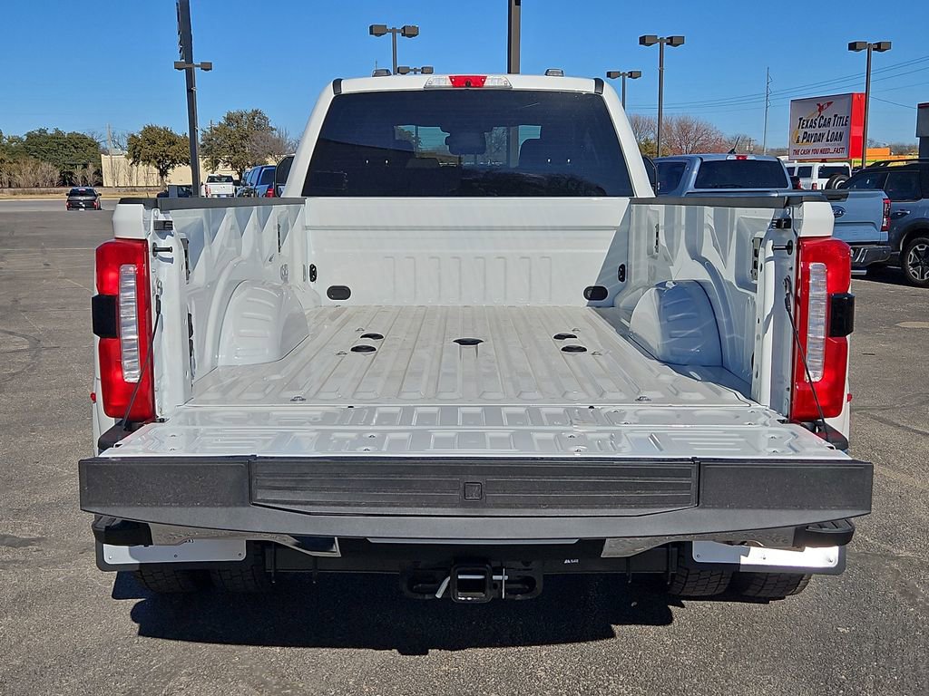 New 2026 Ford F450 Lariat w/ FX4 Off-Road Package image 18