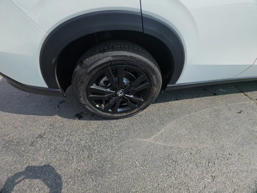 Certified 2026 Honda HR-V Sport image 12