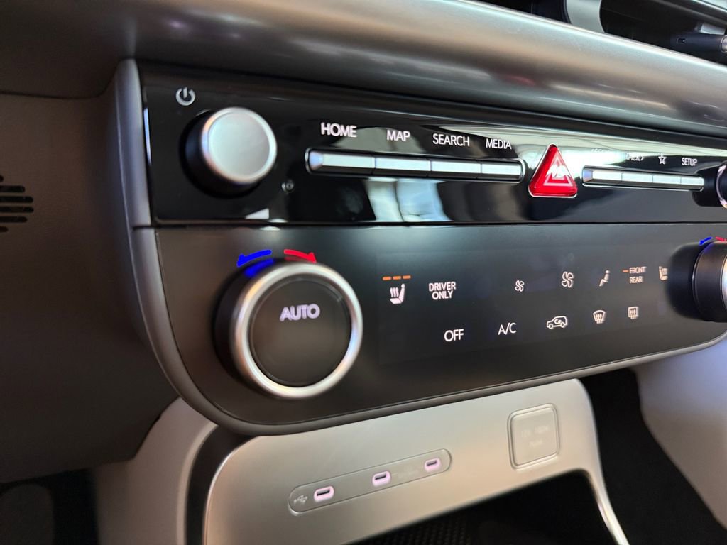 New 2026 Hyundai Ioniq 9 SE image 6