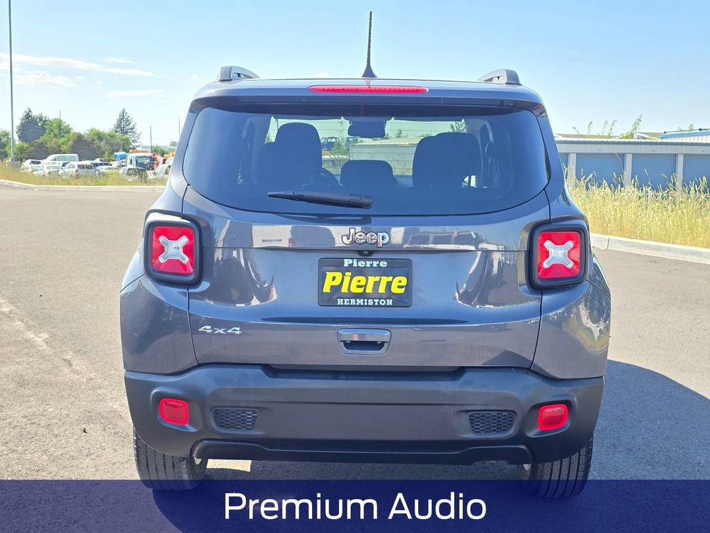Used 2023 Jeep Renegade Latitude w/ Sun/Sound Group AWD/4WD image 5