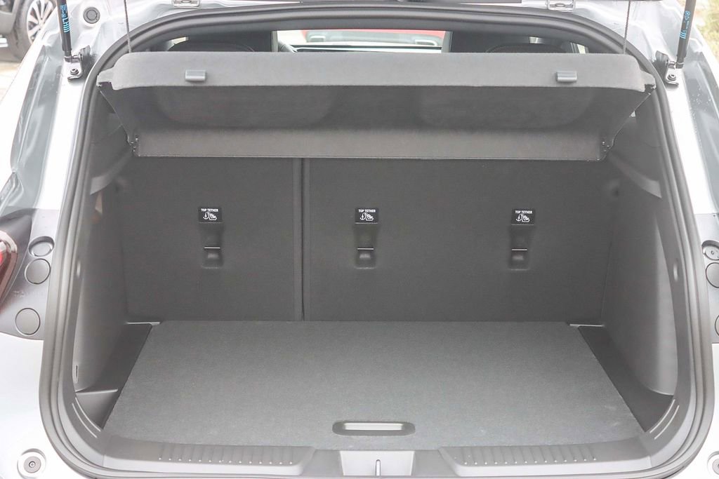 New 2026 Chevrolet Trax RS image 25